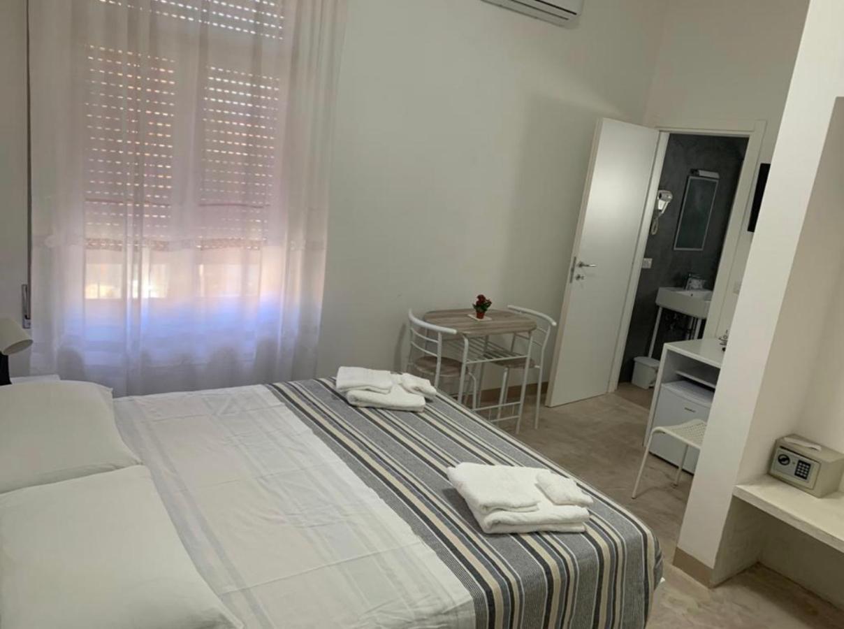 Bed and Breakfast La Piazza Beb à Tropea Extérieur photo