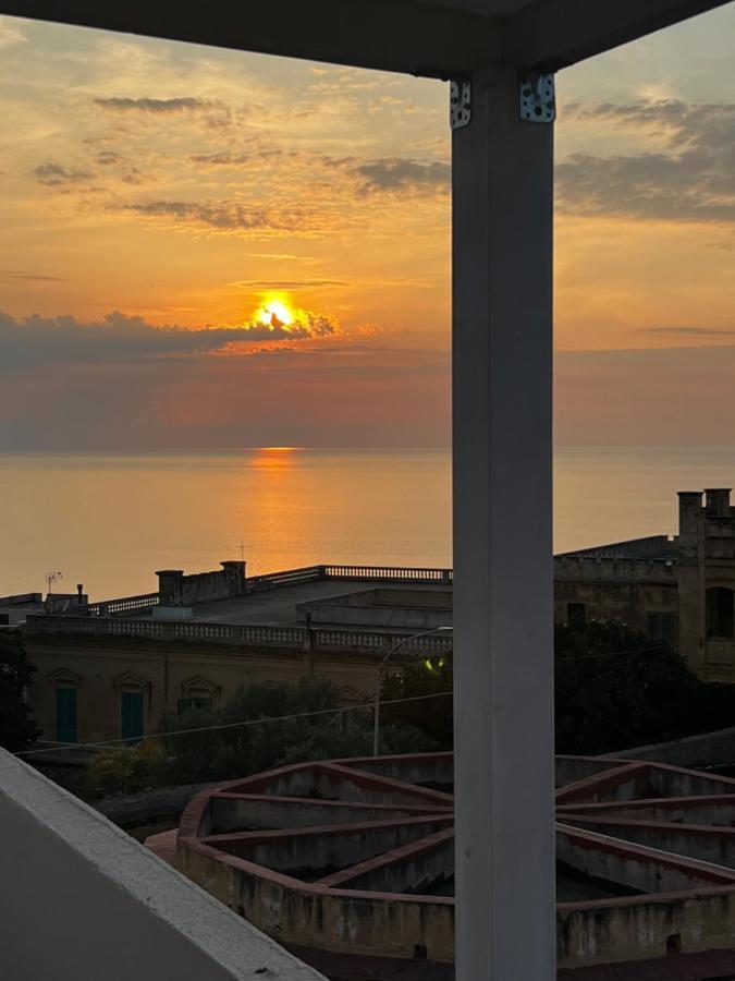 Bed and Breakfast La Piazza Beb à Tropea Extérieur photo