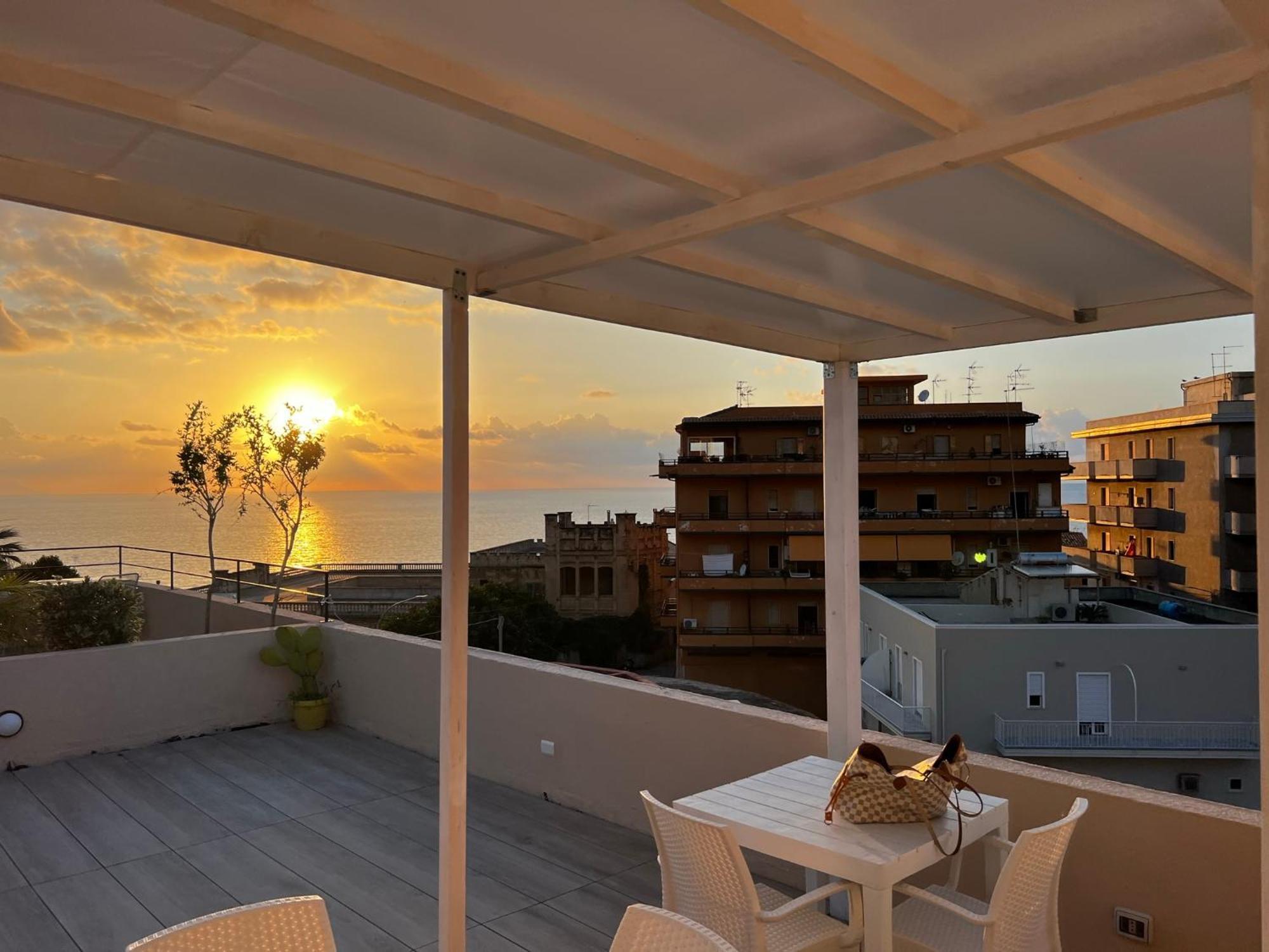Bed and Breakfast La Piazza Beb à Tropea Extérieur photo